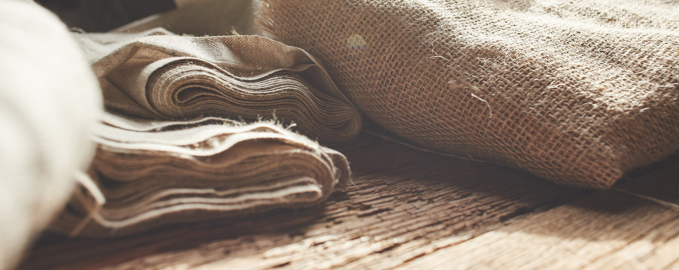 TOP 7 tkanin ekologicznych, czyli jak ubierać się eco-friendly?